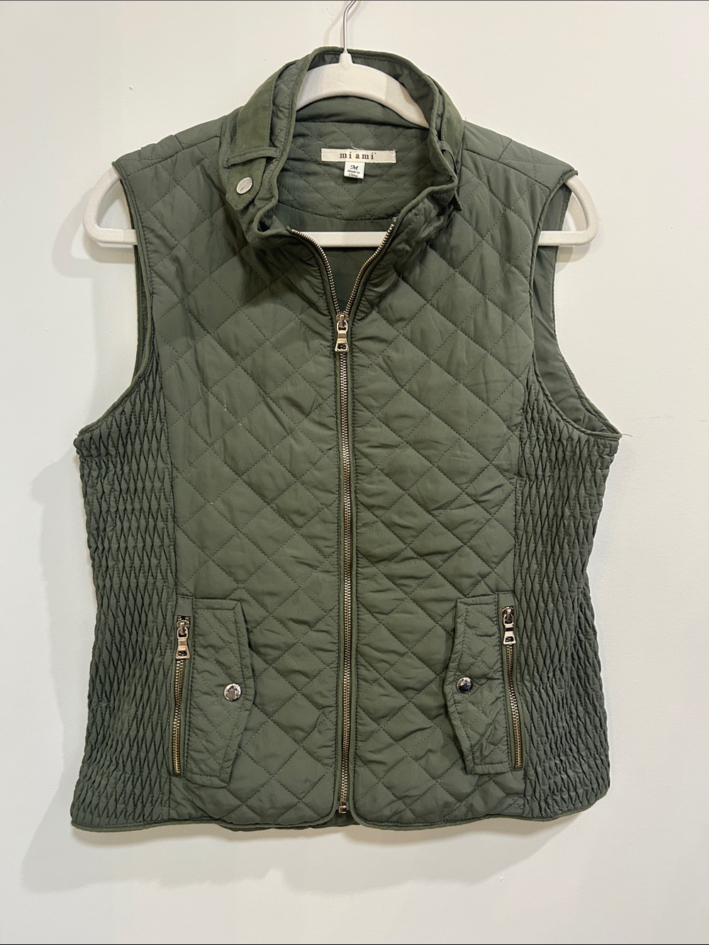 miami Quilted Olive Green Puffer Vest with Stretch Panels size medium